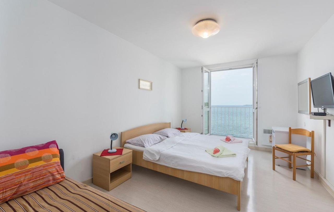 Peskera Apartments Tomicic Пореч Екстериор снимка